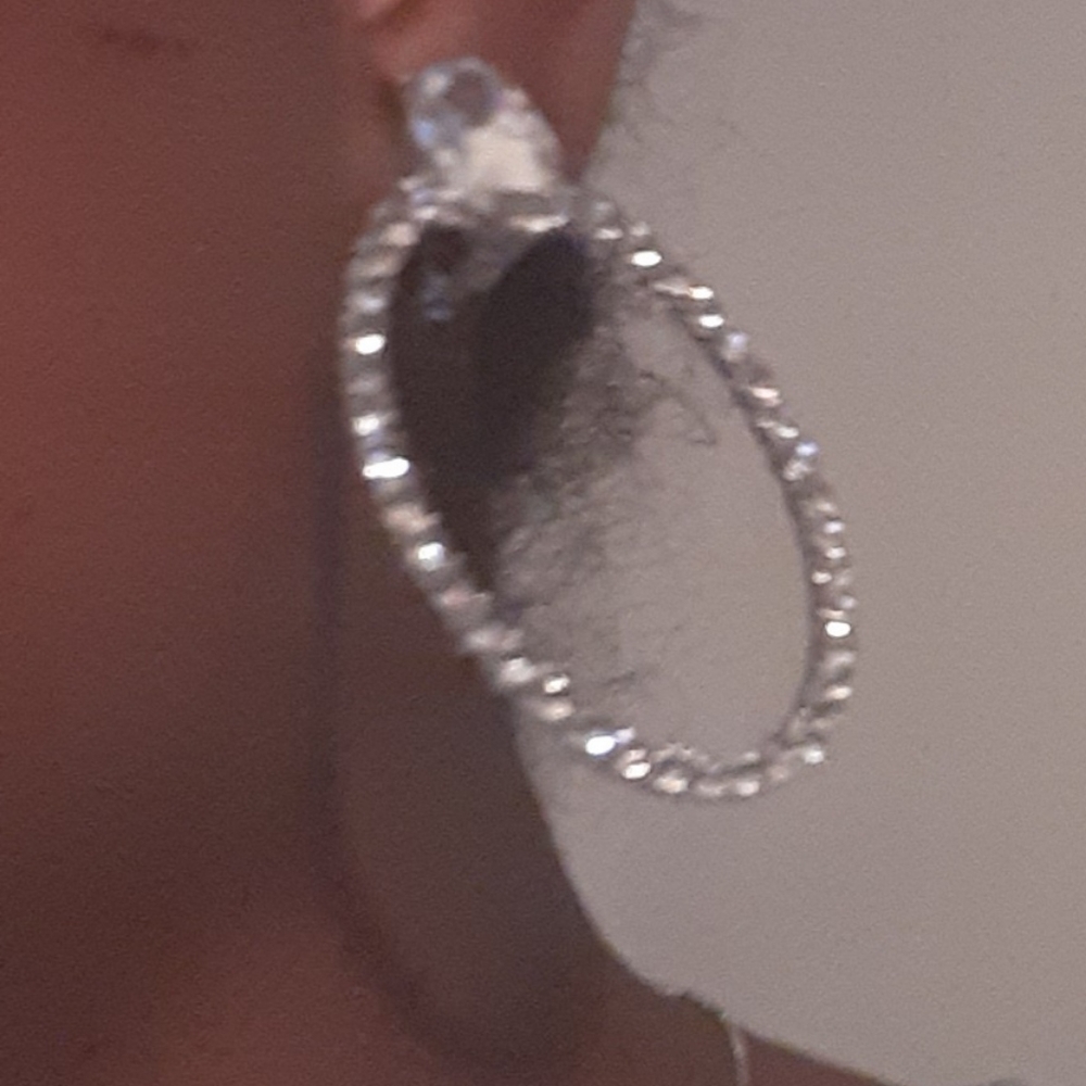 BLINGY RHINESTONE HOOP CLIP ON EARRINGS - Picture 5 of 5